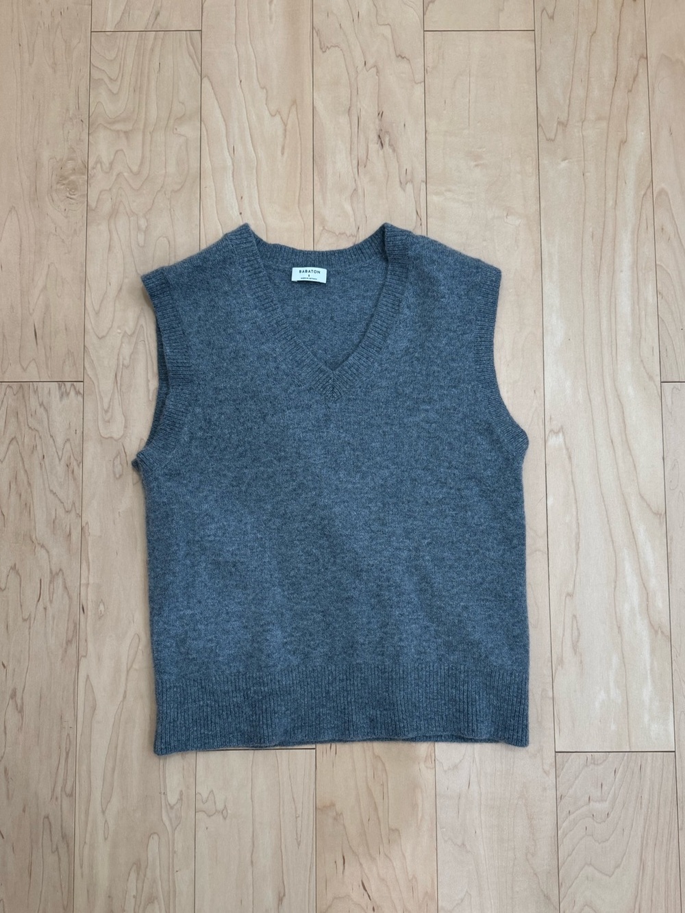 Babaton Gray V-Neck Knit Sweater Vest